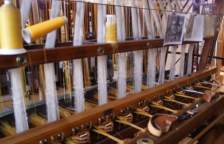 Les textiles et broderies Hurel rachètent le Tissage des Roziers