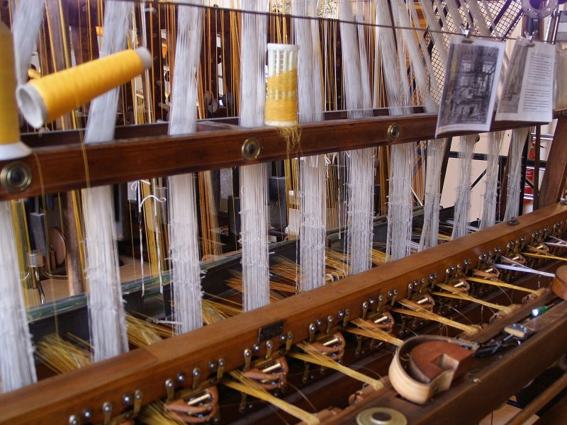 Les textiles et broderies Hurel rachètent le Tissage des Roziers