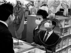 Le Paris chic de Frank Horvat