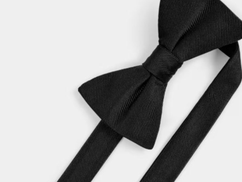 Smoking ou costume croisé ? Leçon de style par Suitsupply