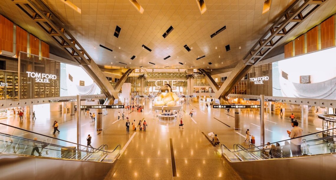 Comment les marques de luxe exploitent le travel retail en 2023 ?