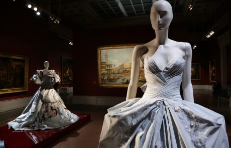 La mode (r)entre au musée